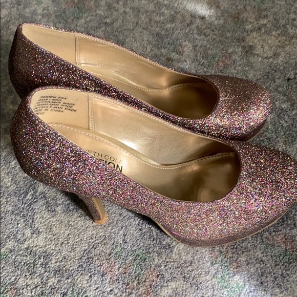 Kenneth Cole reaction glitter heels - Picture 1 of 4